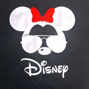 Minnie Mouse tee